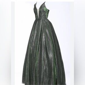 Jovani Green Shimmer Ball Gown Prom Dress Size 0